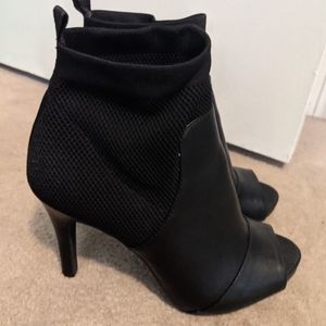 Vera Wang Open Toe Boots